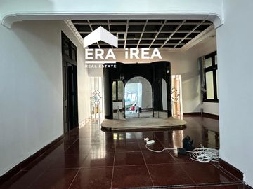RUMAH DIJUAL DI SOLO DEKAT SINGOSAREN PLAZA
