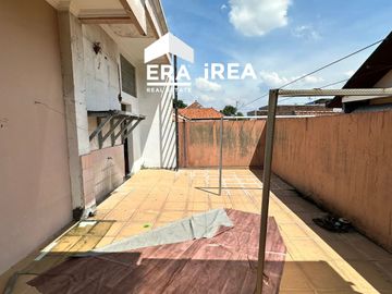 RUMAH DIJUAL DI SOLO DEKAT SINGOSAREN PLAZA