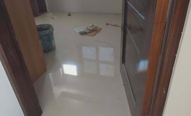 House and Lot For Sale in Tropical Greens Subd in Tagaytay City-MC