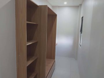 House and Lot For Sale in Tropical Greens Subd in Tagaytay City-MC