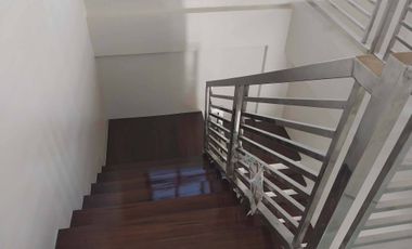 House and Lot For Sale in Tropical Greens Subd in Tagaytay City-MC