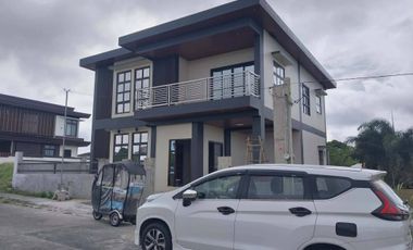 House and Lot For Sale in Tropical Greens Subd in Tagaytay City-MC