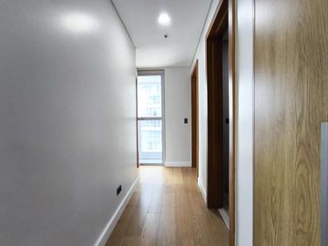 The Haru Tower 2 Bedroom 2BR Condo for Sale at the Seasons, Taguig City