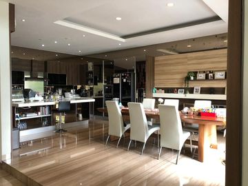 Dijual Rumah Pik 1 Full Marmer Itally Kamar Full Gracewood Full Furnish Nego