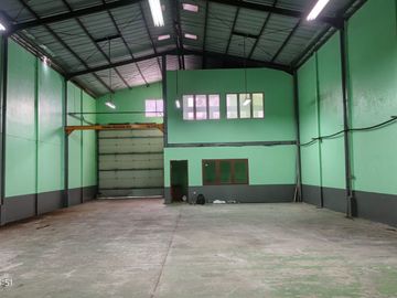 Disewakan Gudang Ada kantor permanen 2 lantai  Taman Tekno Bsd City