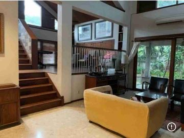 RUMAH DGN TAMAN LUAS DI PONCOL RAYA CIRENDEU