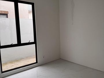 Dijual RUMAH BARU 2 lantai Boulevard Citra Garden Serpong, Cisauk, Tangerang