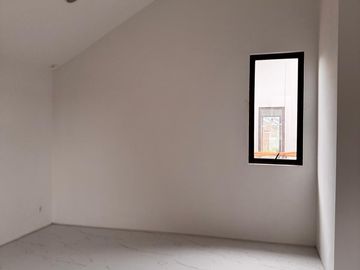 Dijual RUMAH BARU 2 lantai Boulevard Citra Garden Serpong, Cisauk, Tangerang