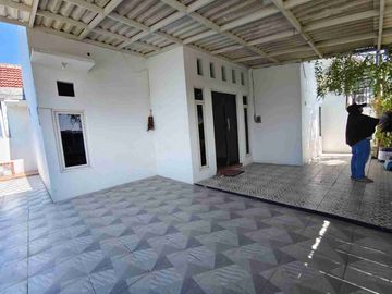 rumah dijual di gunung anyar tambak