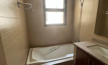 Spacious 3BR House with Swimming Pool for Lease in San Lorenzo Village - R1650