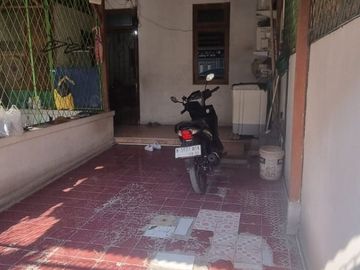 Dijual Murah Banget Rumah di Komplek Taman Jaya Cipondoh Tangerang