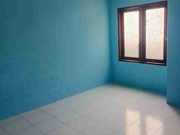 RUMAH 2 LANTAI SIAP HUNI DI JALAN TUKAD PAKERISAN