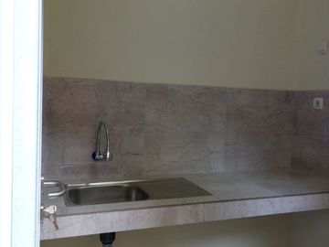 Ruko Baru 2 Lantai Siap Huni Strategis Cocok untuk Usaha dan Kantor, di Arcamanik Dekat Antapani, Kota Bandung