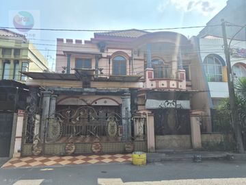 Disewakan Rumah 2 Lantai Cocok Untuk Usaha Di Boulevard Grand Galaxy Bekasi