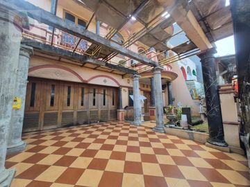 Disewakan Rumah 2 Lantai Cocok Untuk Usaha Di Boulevard Grand Galaxy Bekasi