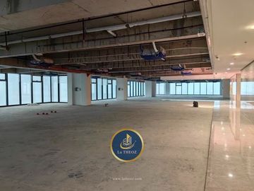 BRAND NEW 2,150 SQM GRADE-A OFFICE SPACE FOR LEASE IN PASAY — STRATEGIC LOCATION BETWEEN MAKATI CBD & BAY AREA