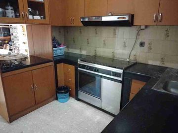 Murah!! Kom. Geger Kalong, Bandung Utara, Rumah Hitung Tanah, Lokasi Strategis