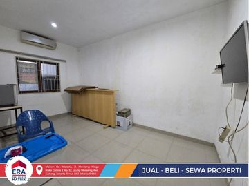Jual Rumah Cassia JGC Siap Huni Semi Furnished SHM Renovasi Luas 148/200 Harga 3,5 M Nego