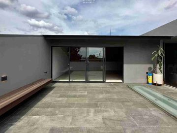Kemang Selatan Modern Tropical Townhouse One Gate System 24 Hours Security