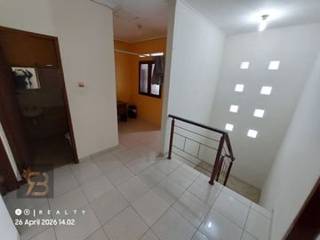 RUMAH SIAP HUNI DI SAYAP DAGO BANDUNG Hanya Selangkah ke Jalan Ir H Juanda