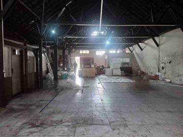 DiSewakan Gudang Ex Pabrik Kopi Area Matraman , cocok utk taruh ,barang ,Expedisi,Kantor,dll