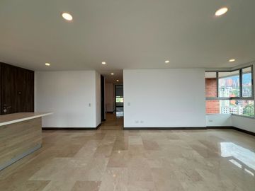 Apartamento en Arriendo en Los Parra, El Poblado