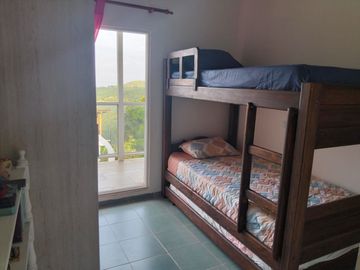 ALQUILO EXCELENTE FINCA CON SERVICIOS INCLUIDOS AL OESTE DE CALI EN PICHINDE.