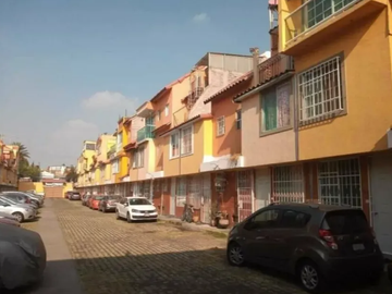 CASA EN VENTA EN CALLE 4, AGRÍCOLA PANTITLÁN, IZTACALCO, CDMX
