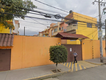 CASA EN VENTA EN CALLE 4, AGRÍCOLA PANTITLÁN, IZTACALCO, CDMX