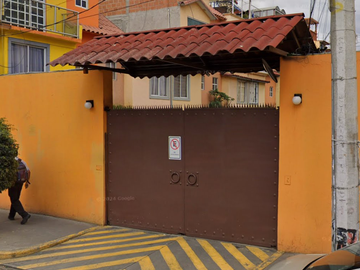 CASA EN VENTA EN CALLE 4, AGRÍCOLA PANTITLÁN, IZTACALCO, CDMX