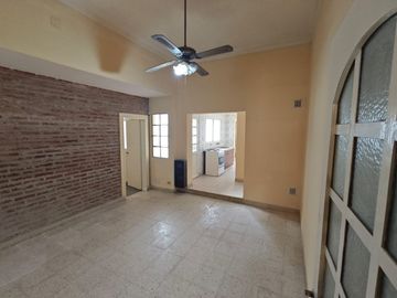Alquiler Casa Tte. Farias 58