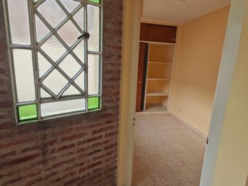 Alquiler Casa Tte. Farias 58