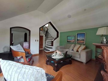 casa remodelada en venta en El Recreo de los Frailes – Batán