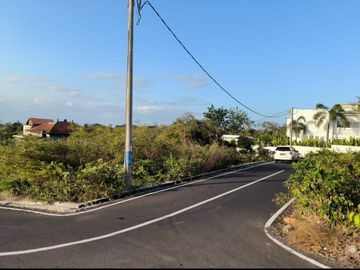 Di jual tanah di area nusa dua bali cocok untuk villa