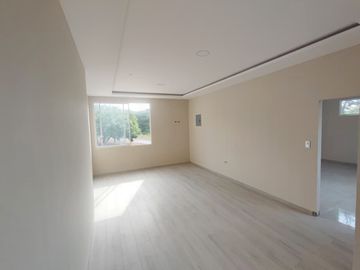Venta Casa por Estrenar en Lago de Capeira - Guayaquil - Vía a Daule - C382