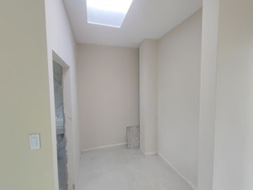 Venta Casa por Estrenar en Lago de Capeira - Guayaquil - Vía a Daule - C382
