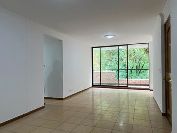 Apartamento en Arriendo en La Abadía, Envigado