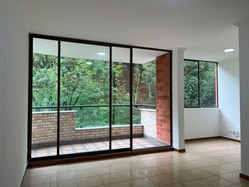 Apartamento en Arriendo en La Abadía, Envigado