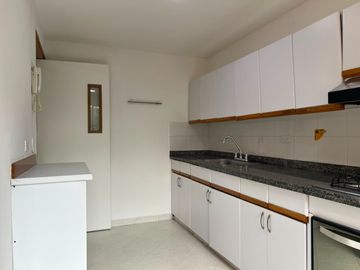 Apartamento en Arriendo en La Abadía, Envigado