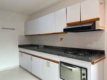 Apartamento en Arriendo en La Abadía, Envigado