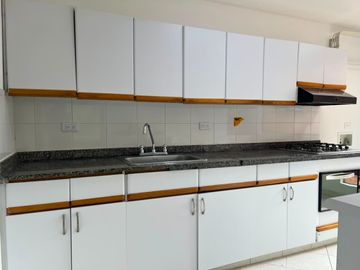 Apartamento en Arriendo en La Abadía, Envigado
