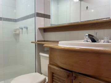 Apartamento en Arriendo en La Abadía, Envigado
