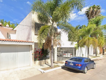 VENTA DE CASA EN TEPIC LAGOS DEL COUNTRY NAYARIT