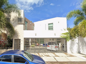 VENTA DE CASA EN TEPIC LAGOS DEL COUNTRY NAYARIT