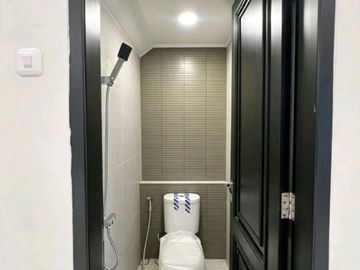DIJUAL RUMAH BARU CANTIK SIAP HUNI DI RAWMANGUN. JAKARTA TIMUR