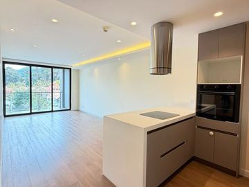 DEPARTAMENTO EN VENTA EN  PUERTAS DEL SOL CUENCA-ECUADOR