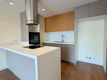 DEPARTAMENTO EN VENTA EN  PUERTAS DEL SOL CUENCA-ECUADOR