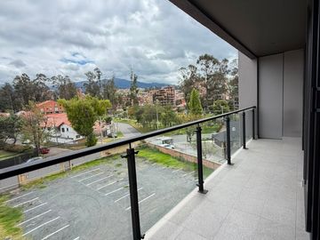 DEPARTAMENTO EN VENTA EN  PUERTAS DEL SOL CUENCA-ECUADOR