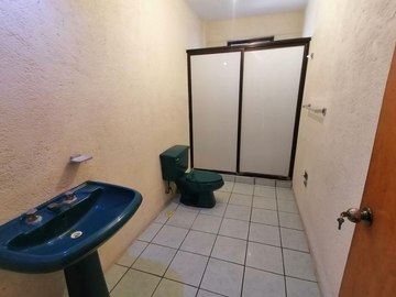 🏡 ¡Vive con Estilo y Amplitud en el Hogar de Tus Sueños!