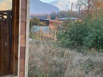 Pucón , terreno urbano con casa